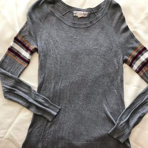 Grey lightweight long sleeves shirt